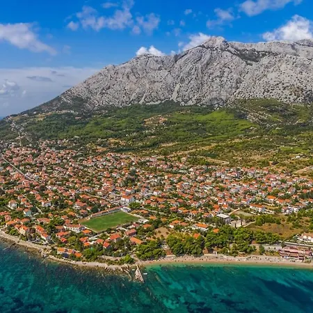 In With Balcony, Air Conditioning, Wifi, Dishwasher *