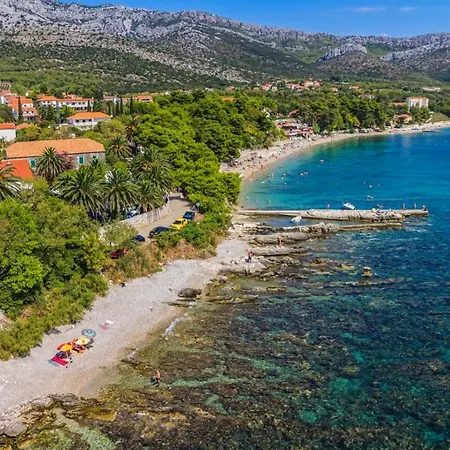 아파트 In With Balcony, Air Conditioning, Wifi, Dishwasher