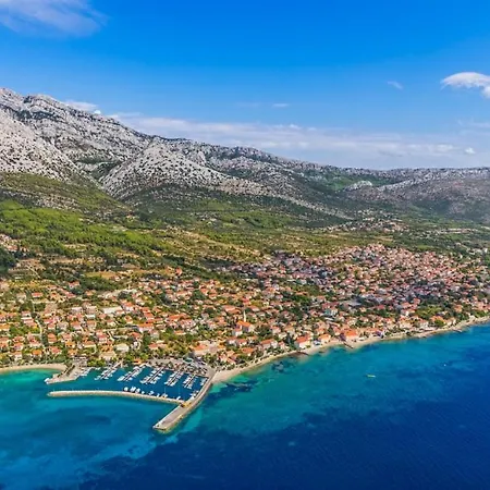 In With Balcony, Air Conditioning, Wifi, Dishwasher